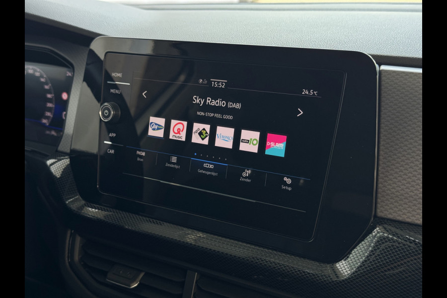 Volkswagen T-Cross 2.056KM! 116PK (18'' R-LINE LMV) AFN.TREKHAAK CAMERA VIR.COCKPIT STOELVERW. ADAP.CRUISE LMV CARPLAY 2025 "Volkswagen rijden begint bij Topautos.nl – 75 topmodellen direct op voorraad!"