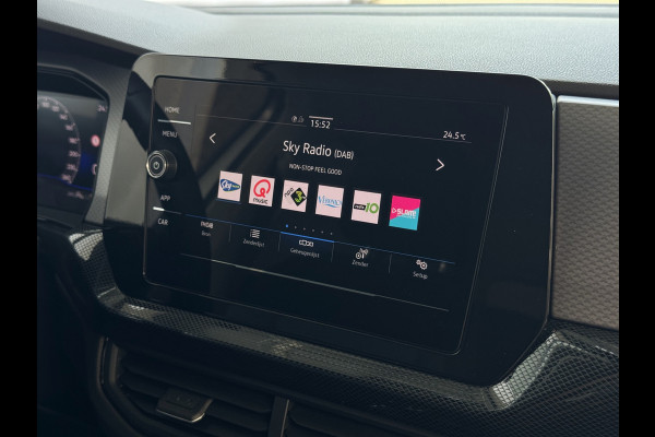 Volkswagen T-Cross 2.056KM! 116PK (18'' R-LINE LMV) AFN.TREKHAAK CAMERA VIR.COCKPIT STOELVERW. ADAP.CRUISE LMV CARPLAY 2025 "Volkswagen rijden begint bij Topautos.nl – 75 topmodellen direct op voorraad!"