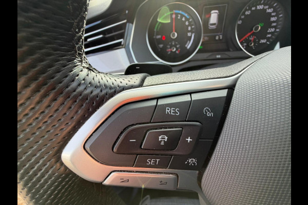 Volkswagen Passat Variant 1.4 TSI PHEV GTE Business