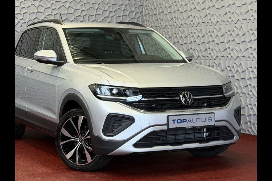 Volkswagen T-Cross 2.056KM! 116PK (18'' R-LINE LMV) AFN.TREKHAAK CAMERA VIR.COCKPIT STOELVERW. ADAP.CRUISE LMV CARPLAY 2025 "Volkswagen rijden begint bij Topautos.nl – 75 topmodellen direct op voorraad!"