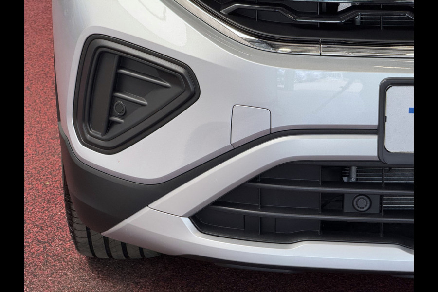 Volkswagen T-Cross 2.056KM! 116PK (18'' R-LINE LMV) AFN.TREKHAAK CAMERA VIR.COCKPIT STOELVERW. ADAP.CRUISE LMV CARPLAY 2025 "Volkswagen rijden begint bij Topautos.nl – 75 topmodellen direct op voorraad!"