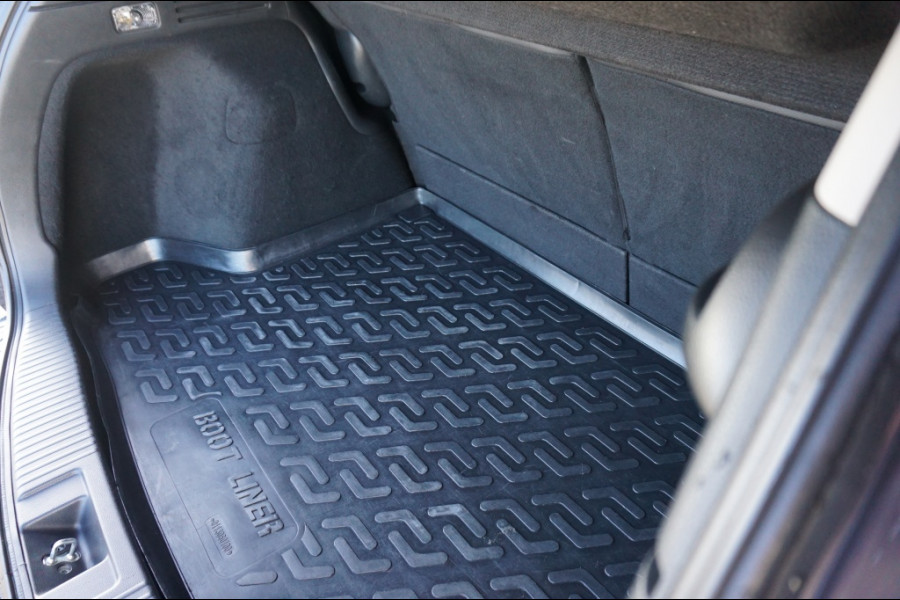 Honda HR-V 1.5 i-VTEC Executive TREKHAAK | PANO | NAVI