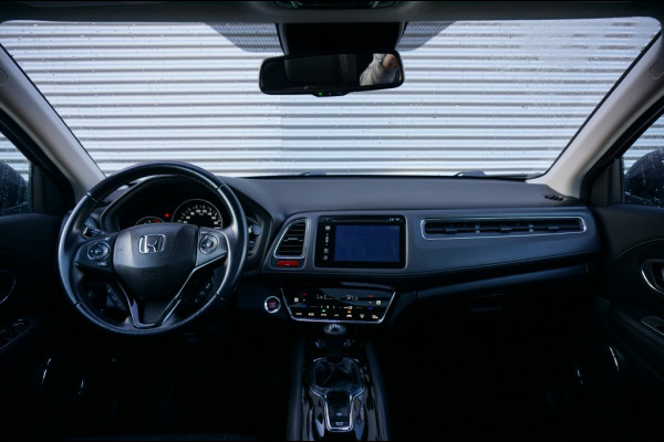 Honda HR-V 1.5 i-VTEC Executive TREKHAAK | PANO | NAVI