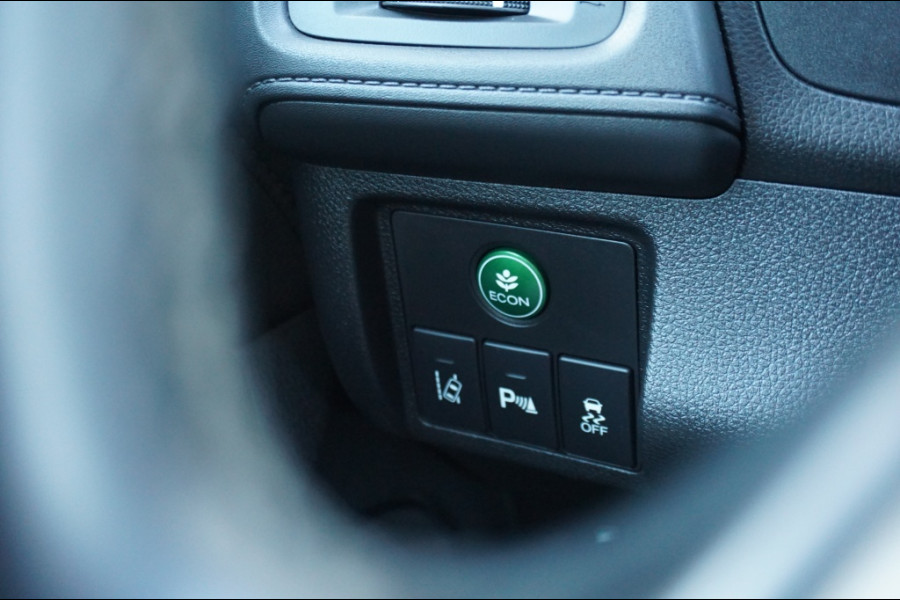 Honda HR-V 1.5 i-VTEC Executive TREKHAAK | PANO | NAVI