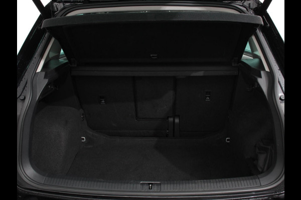 Volkswagen Tiguan 1.5 TSI 150pk DSG Comfortline | Navigatie | Apple Carplay/Android Auto | Climate Control | Electrische achterklep | Digitale Cockpit