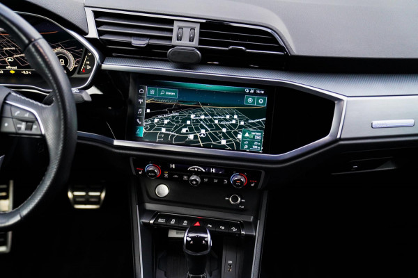 Audi Q3 35 TFSI S Line Pro Line S | 360 Camera | Adaptief Cruise | Voorverwarminginstallatie