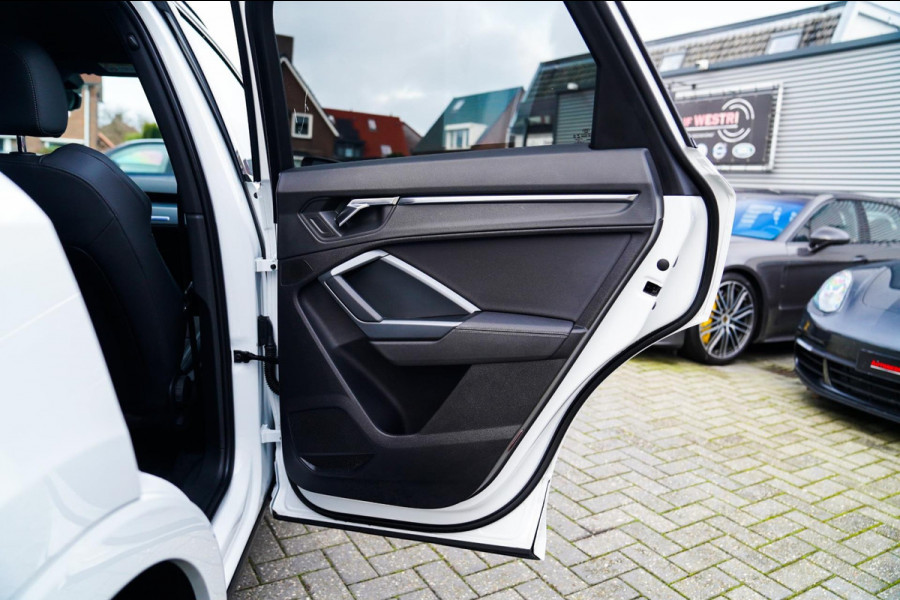 Audi Q3 35 TFSI S Line Pro Line S | 360 Camera | Adaptief Cruise | Voorverwarminginstallatie