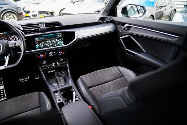 Audi Q3 35 TFSI S Line Pro Line S | 360 Camera | Adaptief Cruise | Voorverwarminginstallatie