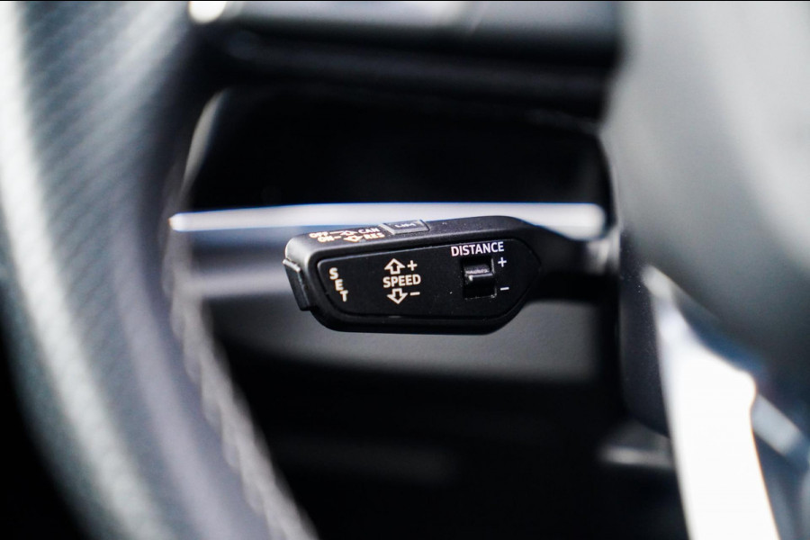 Audi Q3 35 TFSI S Line Pro Line S | 360 Camera | Adaptief Cruise | Voorverwarminginstallatie