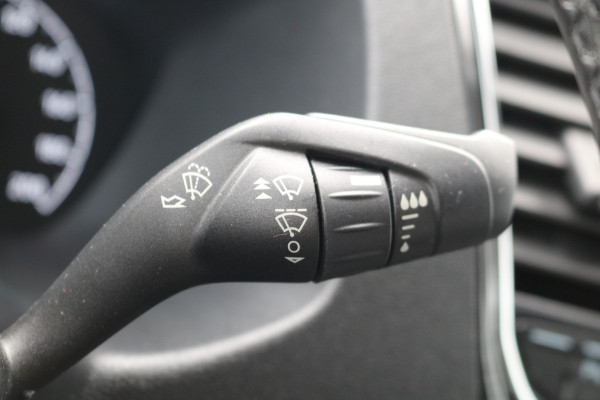 Ford Transit Custom 2.0 TDci L2 H1 Limited DC Automaat Leer