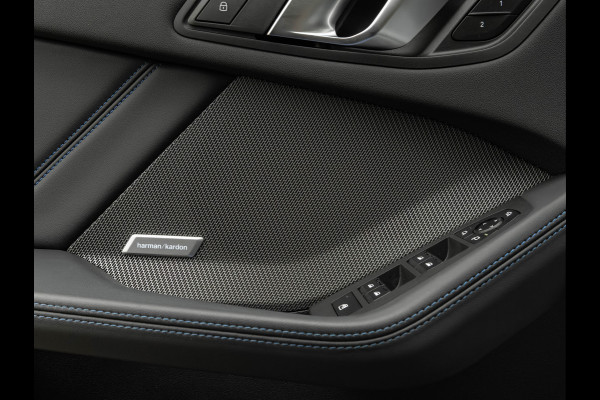 BMW 1-serie M135 xDrive - Pano - Memoryzetels - ACC - Stuurwiel Verwarmd - Head-up