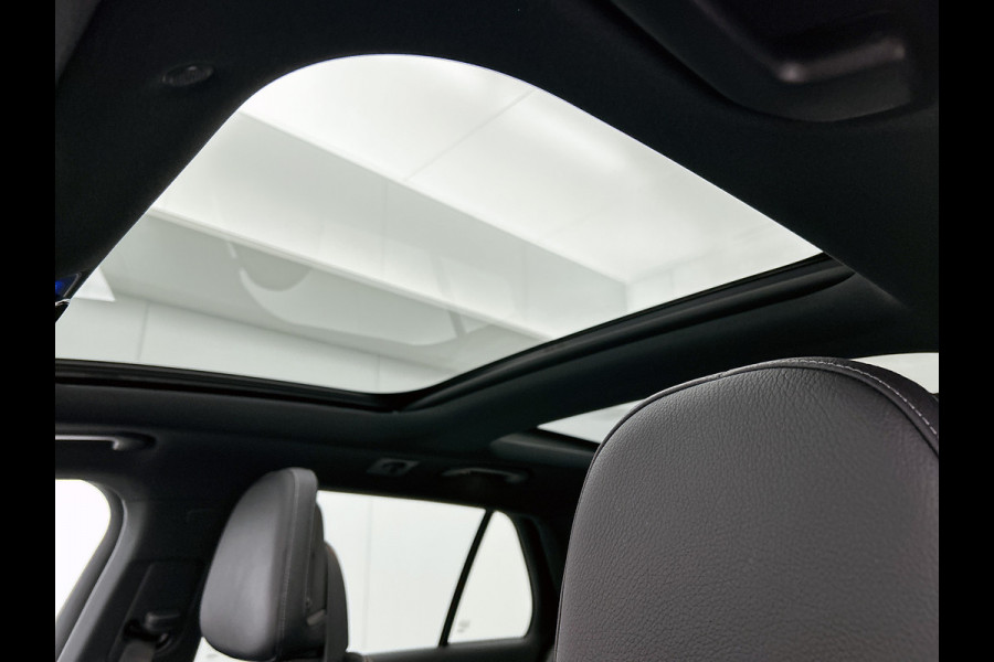 Mercedes-Benz E-Klasse Estate 300 e Sport Edition | Premium pakket | Winter pakket | MBUX Superscreen | Leder pakket | Trekhaak | Rijassistentiepakket Plus | 360°-camera | Stoelventilatie voor | DIGITAL Light |