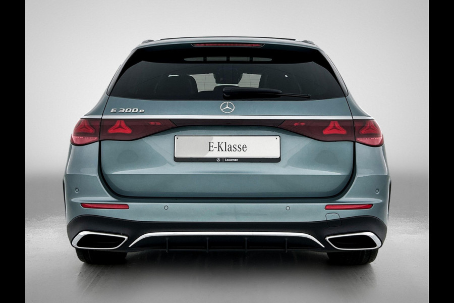 Mercedes-Benz E-Klasse Estate 300 e Sport Edition | Premium pakket | Winter pakket | MBUX Superscreen | Leder pakket | Trekhaak | Rijassistentiepakket Plus | 360°-camera | Stoelventilatie voor | DIGITAL Light |