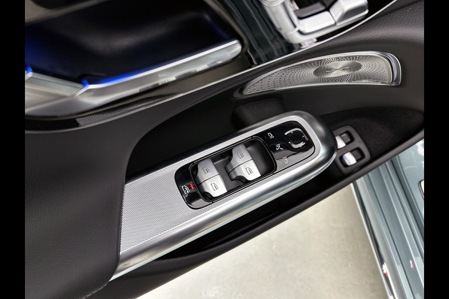 Mercedes-Benz E-Klasse Estate 300 e Sport Edition | Premium pakket | Winter pakket | MBUX Superscreen | Leder pakket | Trekhaak | Rijassistentiepakket Plus | 360°-camera | Stoelventilatie voor | DIGITAL Light |