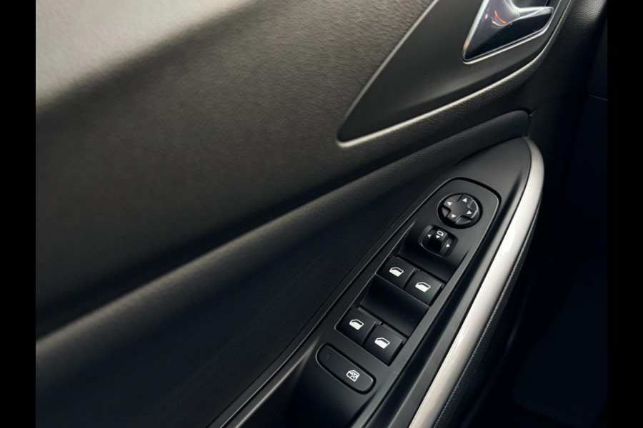 Opel Grandland 1.6 Turbo Plug-In Hybrid Level 4 Navi Pdc Acc Airco Leder Carplay & Android Auto Stuur & Stoelverw.Dodehoek Virtual