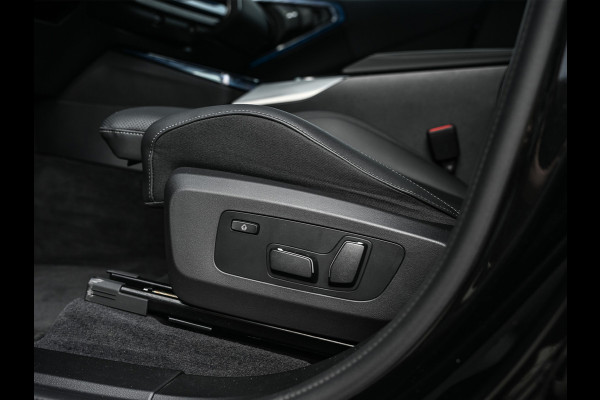 BMW X3 30e xDrive M-SPORT PRO | COMFORT ACCESS | HEAD-UP | ACTIVE CRUISE | LEDER | STOELVERWARMING | STUURWIEL VERWARMING | MEMORY SEAT