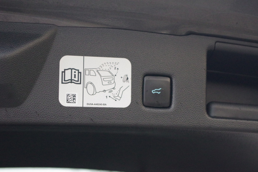 Ford Kuga 2.5 PHEV ST-Line X 225 PK, Panoramadak, Trekhaak, Winterpakket, 360 Camera,