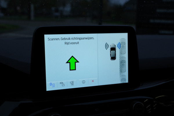 Ford Kuga 2.5 PHEV ST-Line X 225 PK, Panoramadak, Trekhaak, Winterpakket, 360 Camera,