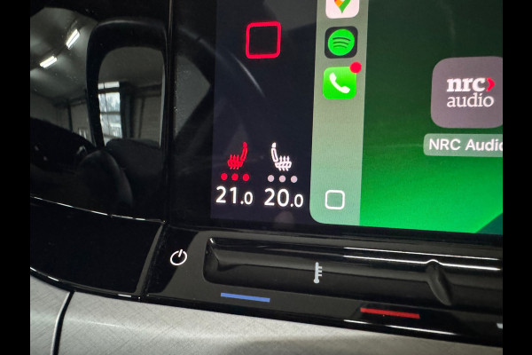 Volkswagen Golf 1.5 eTSI 150pk Style Black Edition | PANO | Camera | Matrix LED | Velours | Ambient | ACC | Carplay | Trekhaak