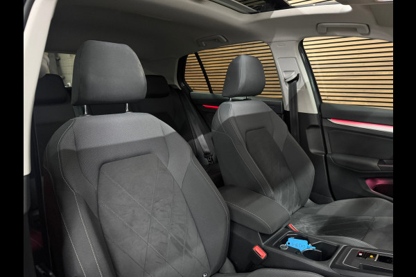 Volkswagen Golf 1.5 eTSI 150pk Style Black Edition | PANO | Camera | Matrix LED | Velours | Ambient | ACC | Carplay | Trekhaak
