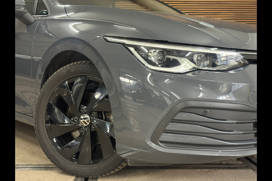 Volkswagen Golf 1.5 eTSI 150pk Style Black Edition | PANO | Camera | Matrix LED | Velours | Ambient | ACC | Carplay | Trekhaak