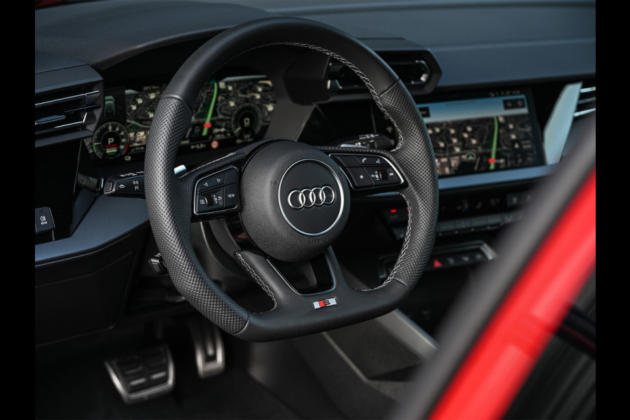 Audi A3 Sportback 45 TFSI e S EDITION COMPETITION | BLACK OPTIC | MATRIX LED | KEYLESS | VIRTUAL COCKPIT | PANORAMADAK | AMBIANCE INTERI