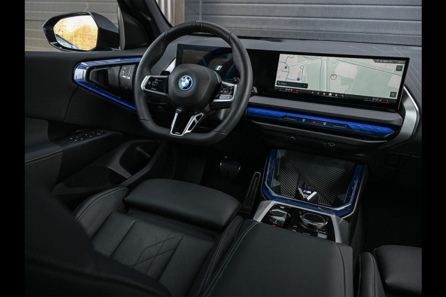 BMW X3 30e XDRIVE | M-SPORT | COMFORT ACCESS | ACTIVE CRUISE | LEDER | STOELVERWARMING | AMBIANCE INTERIEUR | STUURVERWARMING | MEMORY