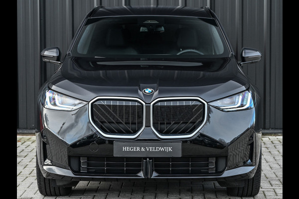 BMW X3 30e XDRIVE | M-SPORT | COMFORT ACCESS | ACTIVE CRUISE | LEDER | STOELVERWARMING | AMBIANCE INTERIEUR | STUURVERWARMING | MEMORY