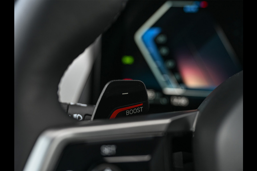 BMW X3 30e XDRIVE | M-SPORT | COMFORT ACCESS | ACTIVE CRUISE | LEDER | STOELVERWARMING | AMBIANCE INTERIEUR | STUURVERWARMING | MEMORY