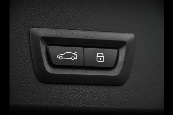 BMW X3 30e XDRIVE | M-SPORT | COMFORT ACCESS | ACTIVE CRUISE | LEDER | STOELVERWARMING | AMBIANCE INTERIEUR | STUURVERWARMING | MEMORY