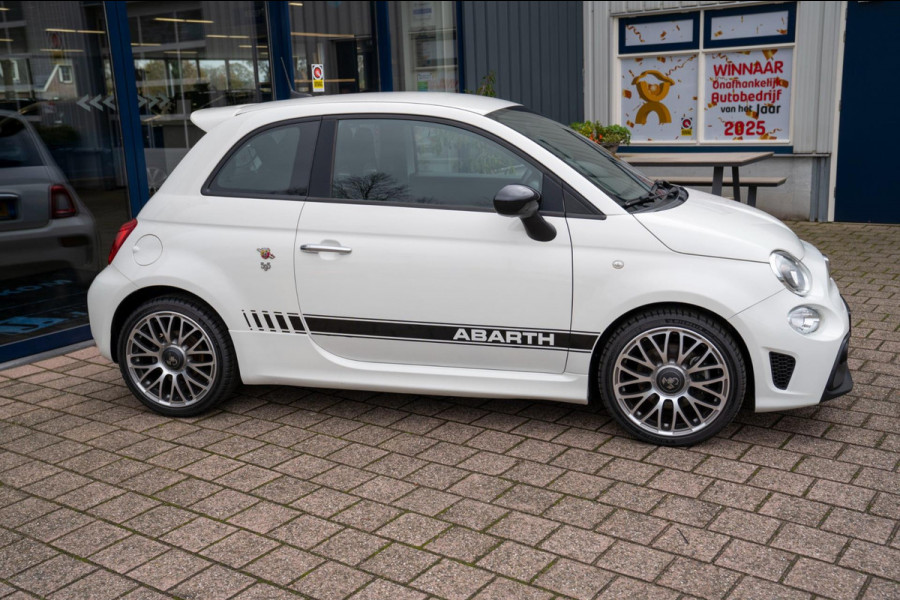 Fiat 500 1.4 T-Jet Abarth 595 70th Anniversary | Prijs rijklaar incl. 12 mnd garantie |17"Lmv Navi Carplay Bluetooth DAB