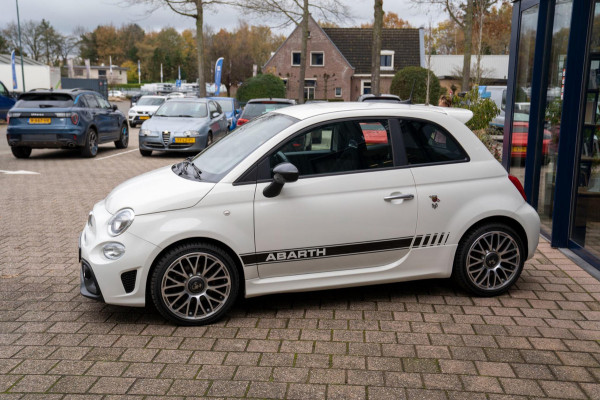 Fiat 500 1.4 T-Jet Abarth 595 70th Anniversary | Prijs rijklaar incl. 12 mnd garantie |17"Lmv Navi Carplay Bluetooth DAB