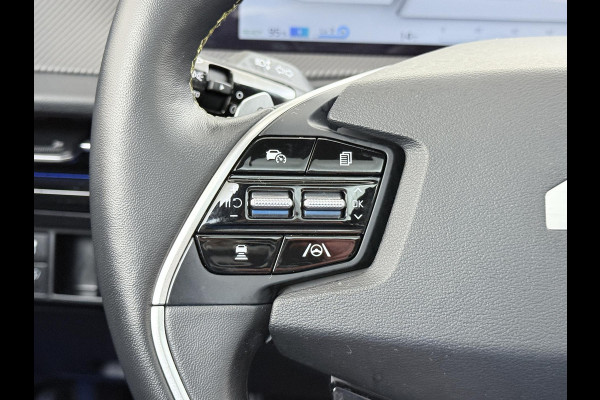 Kia Ev6 GT AWD 77.4 kWh SOH 99% VAN: €41.900,- VOOR: €37.877,- UW EINDEJAARSVOORDEEL: €4.023,- | 585PK!| PANO | KIA GARANTIE T/M 2029 | STOEL/STUUR VERW. | 360 CAMERA| ELEK. ACHTERKLEP| HEAD-UP| MERIDIAN AUDIO|