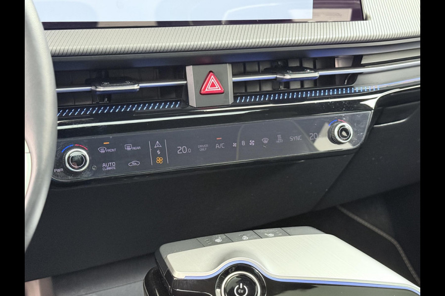 Kia Ev6 GT AWD 77.4 kWh SOH 99% VAN: €41.900,- VOOR: €37.877,- UW EINDEJAARSVOORDEEL: €4.023,- | 585PK!| PANO | KIA GARANTIE T/M 2029 | STOEL/STUUR VERW. | 360 CAMERA| ELEK. ACHTERKLEP| HEAD-UP| MERIDIAN AUDIO|