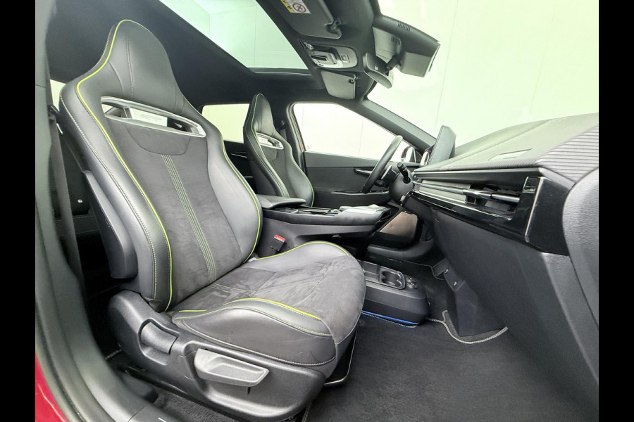 Kia Ev6 GT AWD 77.4 kWh SOH 99% VAN: €41.900,- VOOR: €37.877,- UW EINDEJAARSVOORDEEL: €4.023,- | 585PK!| PANO | KIA GARANTIE T/M 2029 | STOEL/STUUR VERW. | 360 CAMERA| ELEK. ACHTERKLEP| HEAD-UP| MERIDIAN AUDIO|