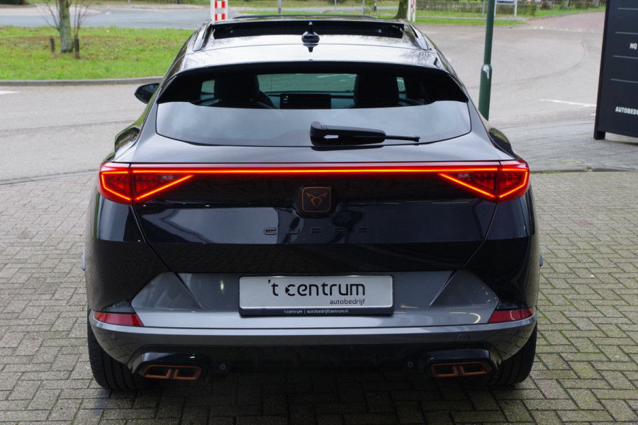 CUPRA Formentor 1.4 e-Hybrid 204 PK Business PHEV, Panoramadak, Groot-Navigatie, Adap. Cruise Control