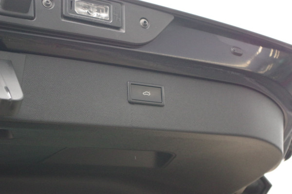 CUPRA Formentor 1.4 e-Hybrid 204 PK Business PHEV, Panoramadak, Groot-Navigatie, Adap. Cruise Control