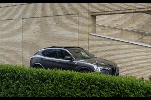 Alfa Romeo Stelvio Quadrifoglio 2.9 V6 510PK AWD | Harman Kardon | Adaptieve Cruise Control | Schuif/Kanteldak