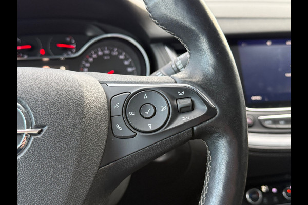Opel Grandland X BWJ 2019 | 1.2T 131PK Bus Executive AUTOMAAT | TREKHAAK | CAMERA A | LEDER/STOF | NAVI | CLIMA | STOELVERW | CARPLAY | PRIVACY GLASS |