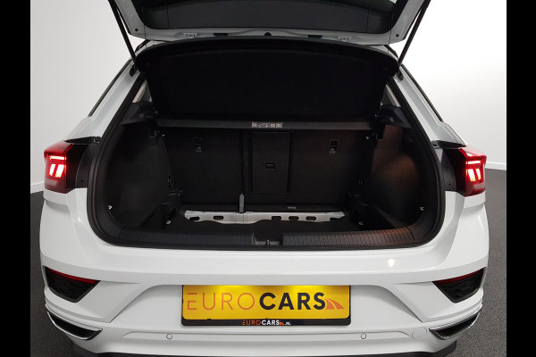 Volkswagen T-Roc 1.5 TSI 150pk DSG United R-Line | Navigatie | 19"Lichtmetalen velgen | Digitale Cockpit | Adaptive Cruise cruise control | Led
