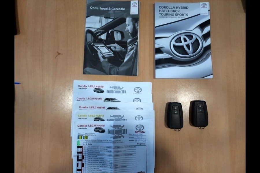 Toyota Corolla Touring Sports 2.0 Hybrid Business Plus