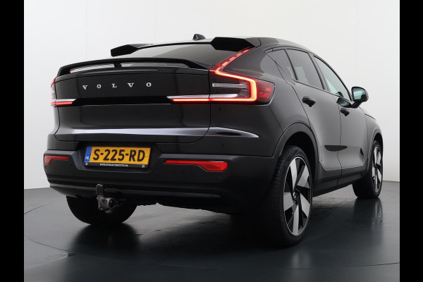 Volvo C40 Recharge Plus 69 kWh VAN: 34.900,- VOOR: 30.877,- UW EINDEJAARSVOORDEEL: 4.023,- SOH 93% STOEL/ STUURVERW. | PANO| WARMTEPOMP| ELEK. TREKHAAK| ELEK. ACHTERKLEP| DODE HOEK|