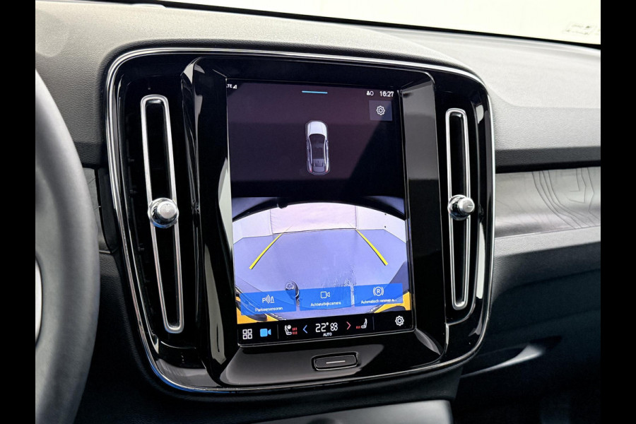 Volvo C40 Recharge Plus 69 kWh VAN: 34.900,- VOOR: 30.877,- UW EINDEJAARSVOORDEEL: 4.023,- SOH 93% STOEL/ STUURVERW. | PANO| WARMTEPOMP| ELEK. TREKHAAK| ELEK. ACHTERKLEP| DODE HOEK|