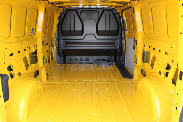 Ford E-Transit Custom 340 L2H1 Trend 65 kWh 136pk - Trekhaak - Camera - LED - Carplay - Grootlicht Assist - Rijklaar