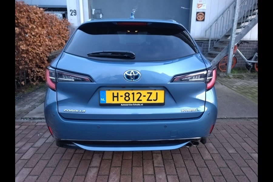 Toyota Corolla Touring Sports 2.0 Hybrid Business Plus