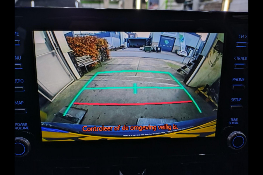 Toyota Corolla Touring Sports 2.0 Hybrid Business Plus