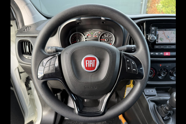 Fiat Doblò Cargo 1.6 MJ 105 PK / L1H1 / 1e EIG. / AIRCO / CRUISE / TREKHAAK / NAVI / 3-ZITS