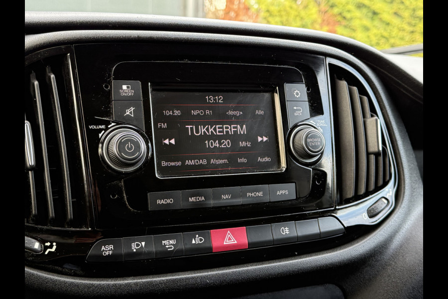 Fiat Doblò Cargo 1.6 MJ 105 PK / L1H1 / 1e EIG. / AIRCO / CRUISE / TREKHAAK / NAVI / 3-ZITS