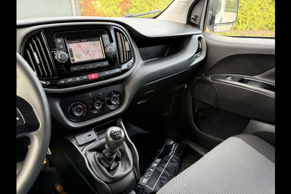 Fiat Doblò Cargo 1.6 MJ 105 PK / L1H1 / 1e EIG. / AIRCO / CRUISE / TREKHAAK / NAVI / 3-ZITS