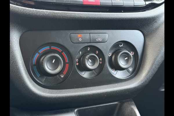 Fiat Doblò Cargo 1.6 MJ 105 PK / L1H1 / 1e EIG. / AIRCO / CRUISE / TREKHAAK / NAVI / 3-ZITS